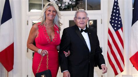 All about Bob Menendez's marriage, wife and children