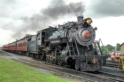 Strasburg Railroad 90 Photograph by Craig Walker - Fine Art America