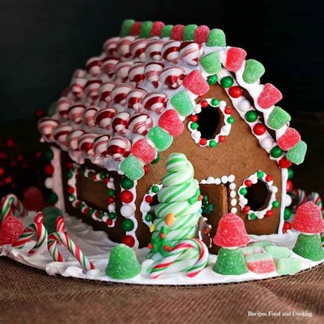 Christmas Gingerbread House - Princess Pinky Girl