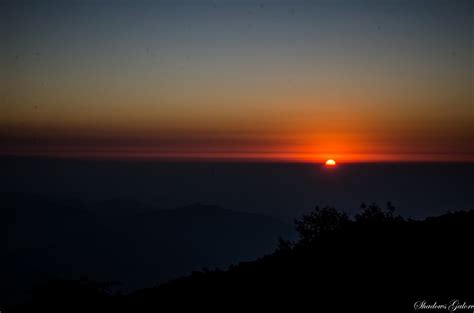 Darjeeling Unlimited - Sunrise At Tiger Hill | Shadows Galore