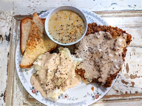 [I ate] Chicken Fried Steak, Mashed Potatoes, and Corn Chowder : r/food