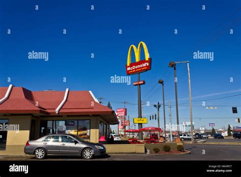 Indianapolis circa march 2016 mcdonalds hi-res stock photography and ...