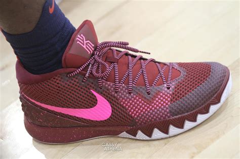 Nike Kyrie 1 Burgundy Pink - Sneaker Bar Detroit