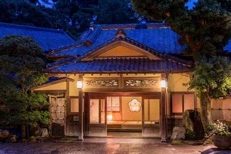 11 Top Japan Hotels: Traditional Ryokan, Onsen Retreats & Arty Resorts ...