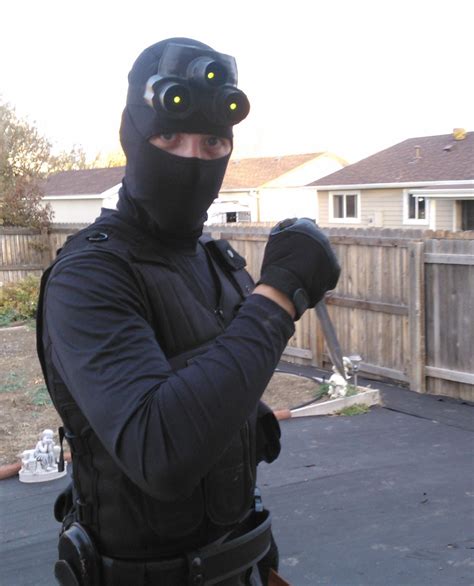 (Splinter Cell) Sam Fisher - Night Vision Goggles | Halo Costume and Prop Maker Community - 405th