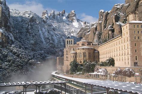 Montserrat | Inner peace above the clouds | Discover Southern Europe