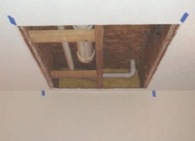 How do I fill holes around a newly fitted ceiling light socket? - Home Improvement Stack Exchange