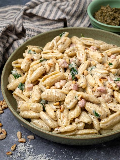 Gnocchetti Sardi with Pancetta and Pesto – Skinny Spatula