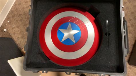 Marvel MasterWorks Captain America Shield unboxing 4K - YouTube