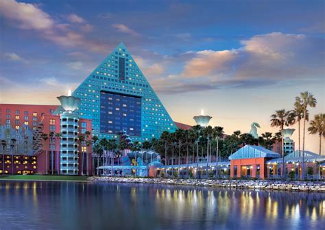 Reviews of Kid-Friendly Hotel | Walt Disney World Dolphin Resort Lake ...