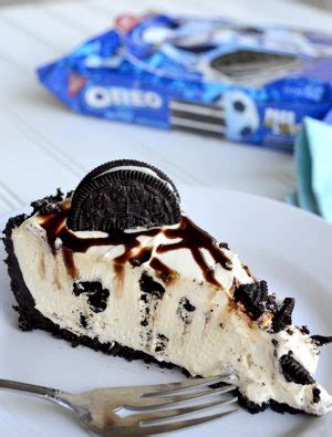 Icebox Oreo Cheesecake