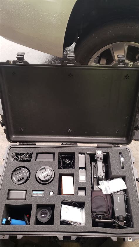 Pelican Case 1650 Foam Insert for Hard Drives (CASE & Foam) — Cobra ...