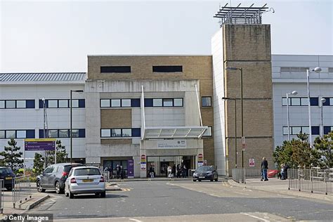 Now Edinburgh hospital cancels non-urgent procedures to make room for Covid patients | Daily ...