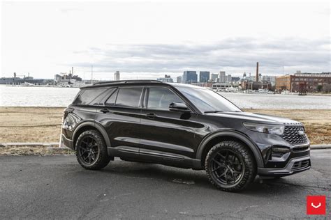 FORD EXPLORER ST - HYBRID FORGED SERIES: HF-5 - Vossen Wheels