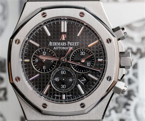 Audemars Piguet Royal Oak Chronograph 41mm Watch Review | aBlogtoWatch