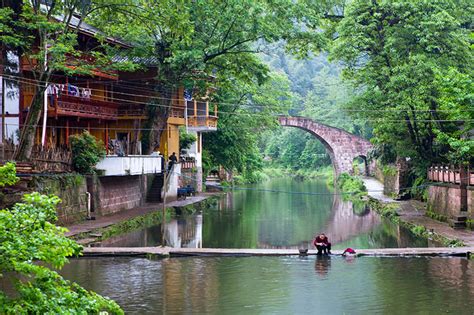 Top 10 Ancient Towns in Sichuan & Sichuan Old Towns