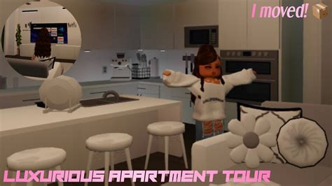 I MOVED AT 17! 📦 | luxurious apartment tour | Bloxburg roleplay w/voices 💗 - YouTube