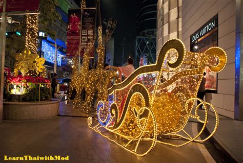 Bangkok’s Christmas Lights | Learn Thai with Mod