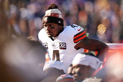 Terrell Ellis Headline: Browns Quarterback Injury