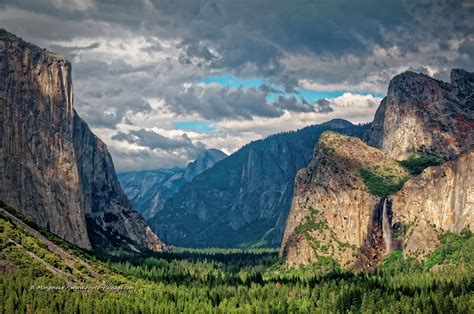 Yosemite valley from Tunnel View point (Yosemite National Park, California, USA) | Photos de ...