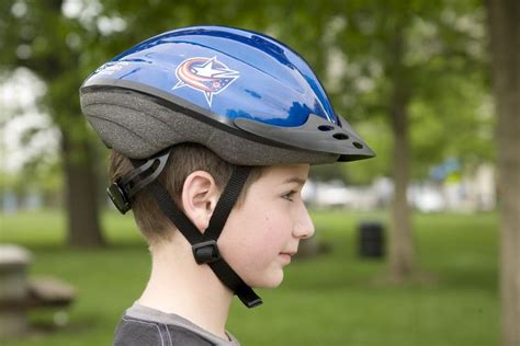 Make sure to wear your helmet! | Cycling cap, Helmet, Riding helmets