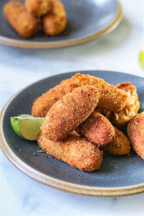 Cuban Ham Croquettes - Croquetas de jamon | Latina Mom Meals