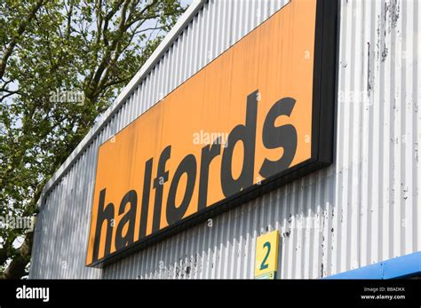 halfords car parts shop retailer retail shops part bike bikes cycle ...