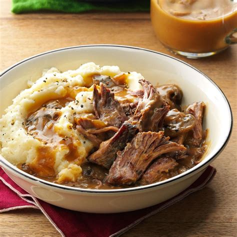 Slow Cooker Pot Roast Recipe: How to Make It