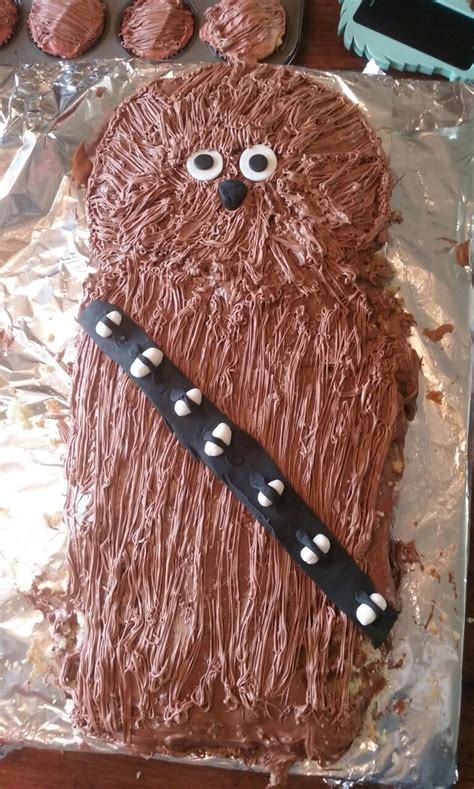 Easy to make Chewbacca Cake. Just bake a rectangular cake and a circular cake with the same ...