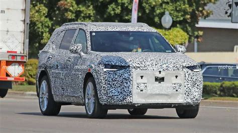 Three-Row 2022 Buick Envision GX Spied While Testing | GarageBB.com – Blogging On the Biggest ...