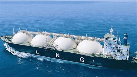 Govt approves LNG purchase to tackle energy shortage