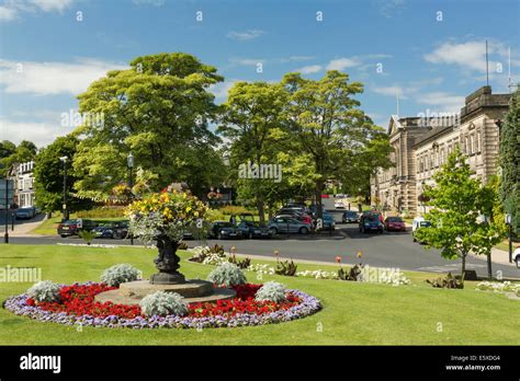 Harrogate Spa town in mid-summer, North Yorkshire, England Stock Photo - Alamy