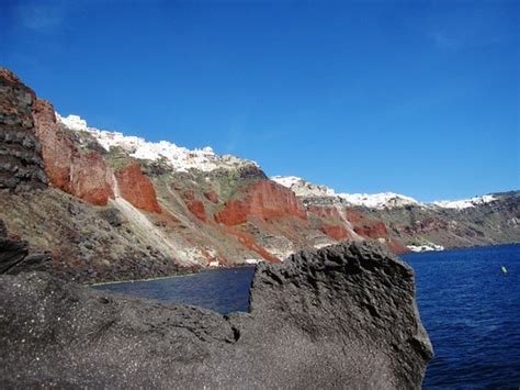 The Beaches of Santorini | Alma Ayon | Flickr