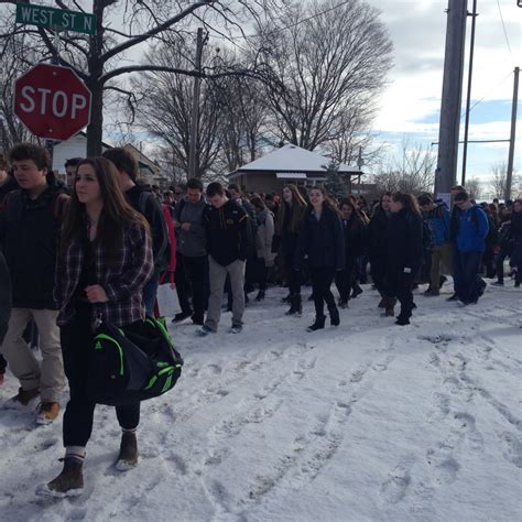 Orillia's new high school opens | CTV News