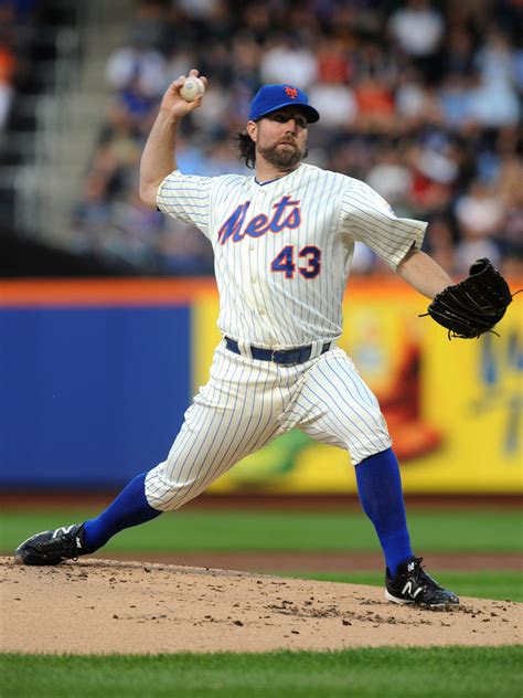 Knuckleball Pitcher R. A. Dickey Stands Alone - The New York Times