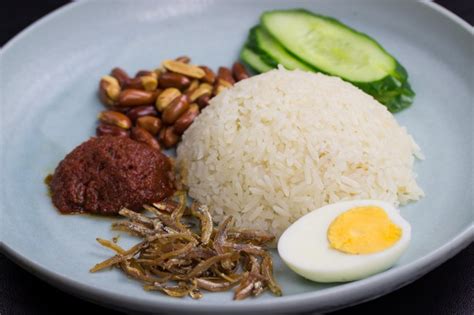 Nasi Lemak with Sweet Sambal | Asian Inspirations