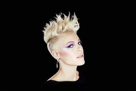 ALL OUT OF FIGHT - P!nk - LETRAS.COM