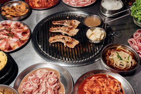Unlimited Korean barbecue: How does it work? | F&B Report Magazine