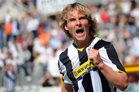 Video - Ten legendary goals from Pavel Nedved at Juventus | Juvefc.com