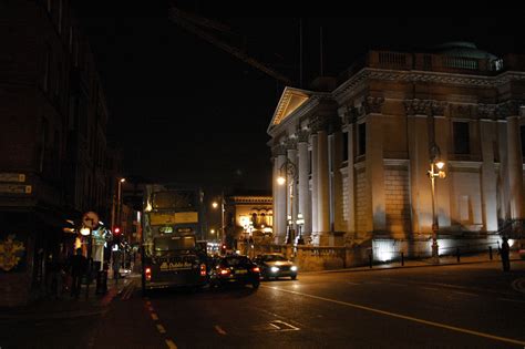 Temple Bar, Dublin, Ireland / DUB Dublin - City Hall on Lord Edward Street by night 3008x2000 ...