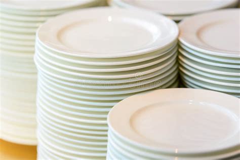 Stacks of Cleaned White Plates for Catering Buffet Stock Image - Image of setting, clean: 102200673