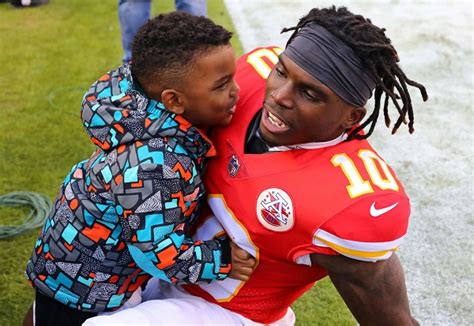 Tyreek Hill Parents, Partner, Relationship, Children And Family Details | Stardom Facts