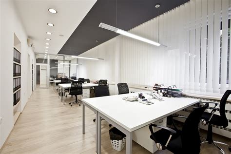 What are the Benefits of Buying New Office Furniture?