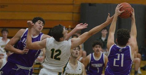 Casa Grande uses defense to upset Petaluma in boys basketball