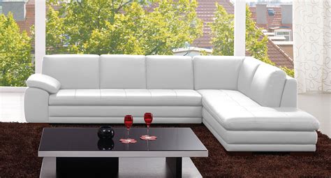 625 Leather Right Chaise Sectional (White) by JM Furniture | FurniturePick