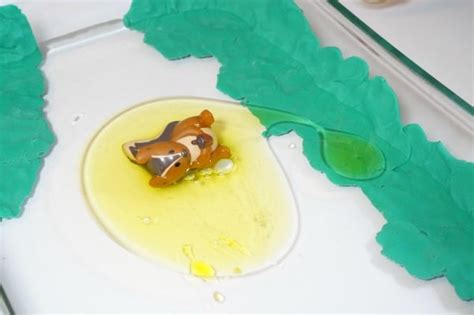 Hands On Oil Spill Clean Up Science Experiment for Kids