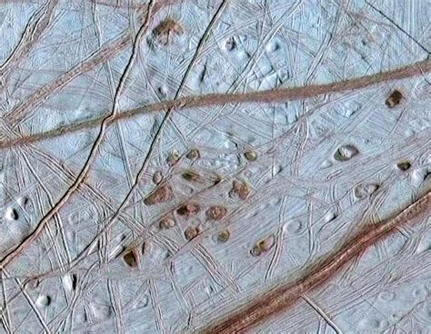 Jupiter’s Moon Europa Could Be Pulling Oxygen Down Below the Ice To Feed Life