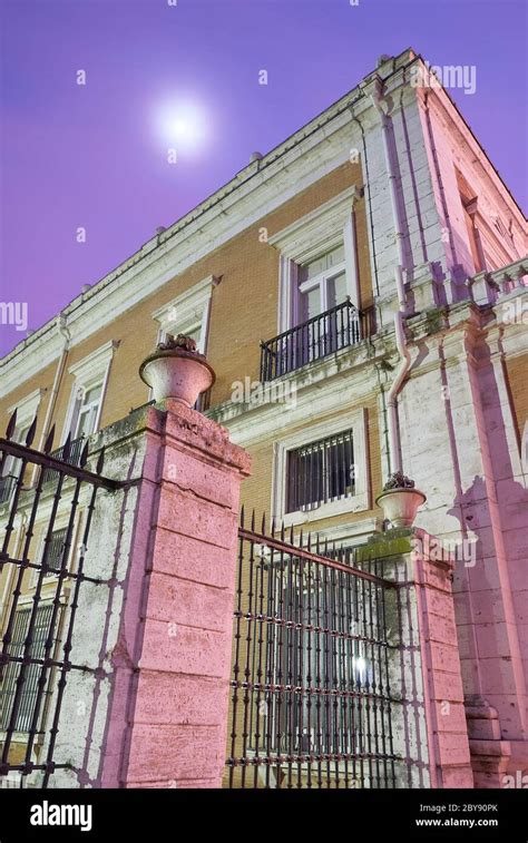 Royal palace madrid interior hi-res stock photography and images - Alamy