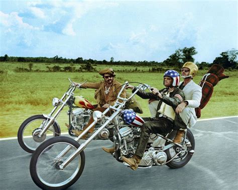 20 Amazing Vintage Photos of Peter Fonda as Wyatt in ‘Easy Rider’ (1969) ~ Vintage Everyday