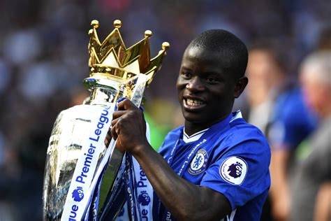 Chelsea midfielder N'Golo Kante explains Paris Saint-Germain transfer snub